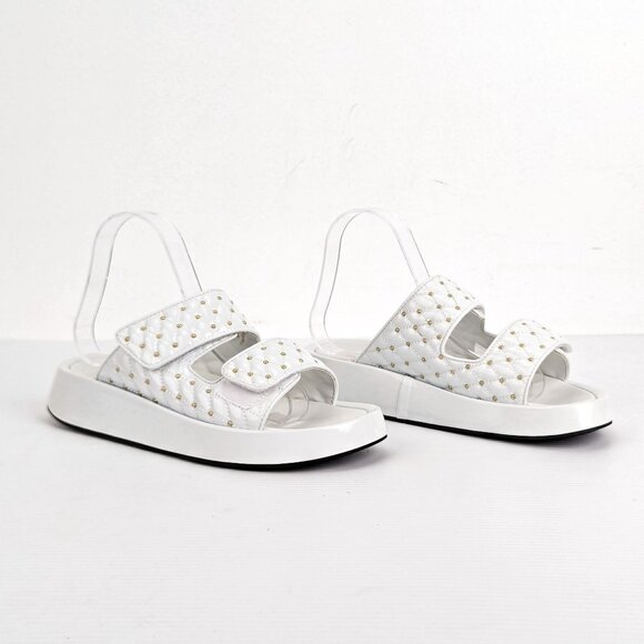 Jeffrey Campbell Women Studded Casual White Faux Patent Leather Sandals 8.5 - Picture 1 of 6